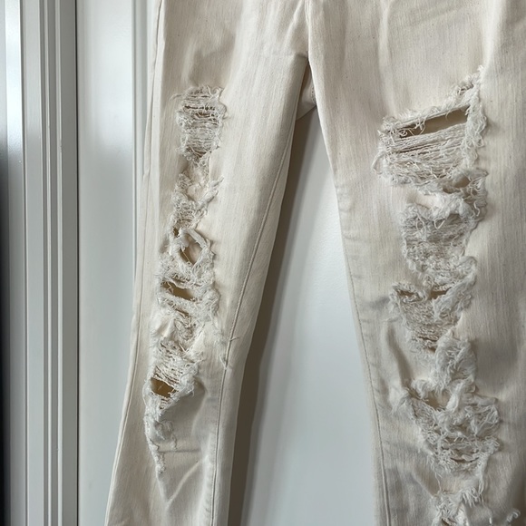 J Brand White Distressed Skinny Jeans - Picture 4 of 6